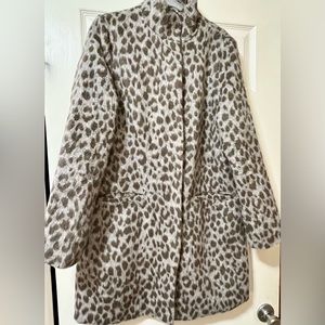 Old Navy Women’s Mid Length Coat Gray Animal Leopard cheetah Print Size Medium